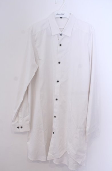 画像1: NO ID. BLACK / アシンメトリーロングシャツ 1 ホワイト O-26-02-03-020-NO-sh-YM-OS (1)