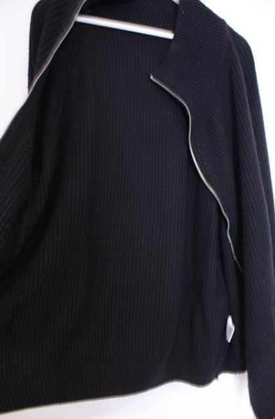 画像5: NO ID. BLACK / アシンメトリーZIPニットタートルネックカーディガン ONE ブラック O-26-02-06-030-NO-to-YM-OS (5)