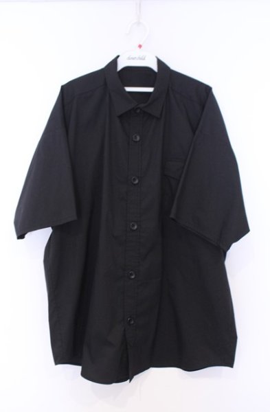 画像1: NO ID. / ストレッチショートカラーBIGシャツ ONE ブラック O-26-02-06-019-NO-sh-YM-OS (1)