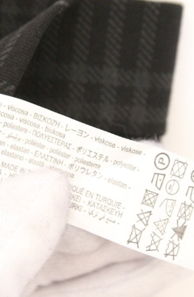 画像4: ZARA / チェーン付き裾ZIPタータンスキニーパンツ EU 36 ブラック O-26-02-18-028-ZA-pa-YM-OS (4)