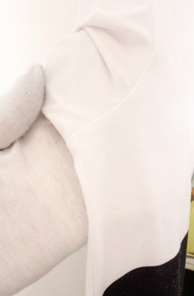 画像3: BUFFALO BOBS / CHOP CHOP(チョップチョップ) Vネック香水プリントTシャツ 3-4 ブラックｘホワイト O-26-02-18-010-BU-ts-YM-OS (3)