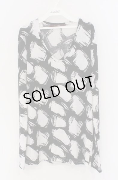 画像1: SEANA / 総柄ニットソー L ホワイトｘブラック O-26-02-22-041-SE-to-YM-ZT325 (1)