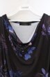 画像2: CIVARIZE / Iris ドレープ花柄Tシャツ 46 ブラックｘブルー O-26-02-22-054-CI-ts-YM-OS (2)