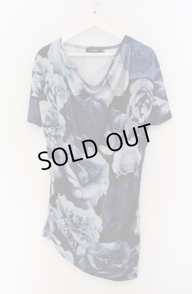画像1: CIVARIZE / Iris ドレープ花柄Tシャツ 46 ブラックｘブルー O-26-02-22-056-CI-ts-YM-OS (1)