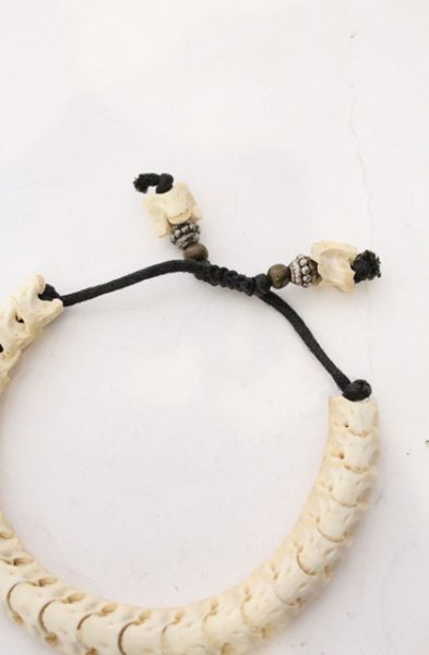 画像4: IFSIXWASNINE / 蛇骨ブレスレット  アイボリー O-26-02-22-066-IF-ac-YM-OS (4)