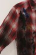 画像2: CIVARIZE / Gravitate ペンキ散らし加工チェックワッシャーロングシャツ 44 レッド O-26-03-21-024-CI-sh-YM-OS (2)