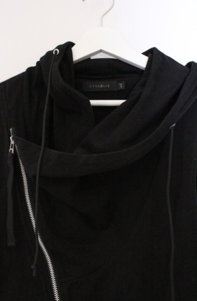 画像2: CIVARIZE / Devotee アシンメトリースリーブレスパーカー 46 ブラック O-26-03-21-004-CI-to-YM-OS (2)