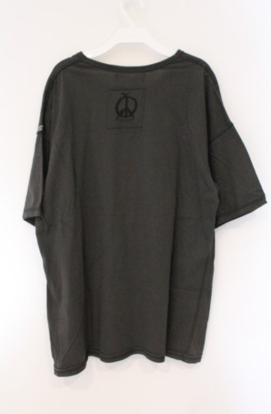画像3: Moonage Devilment / PROPA9ANDAコラボ プリントUネックTシャツ 46 チャコール O-26-03-21-017-Mo-ts-YM-OS (3)