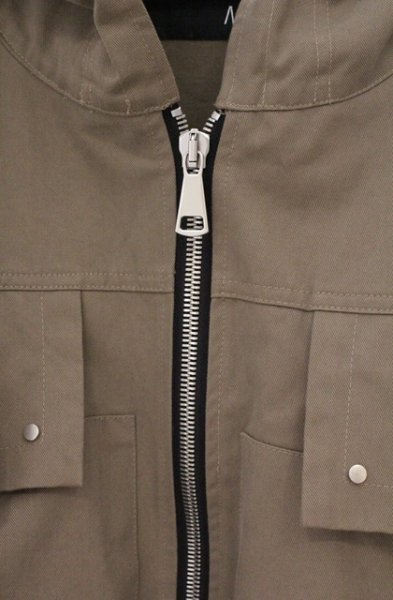 画像2: A.F ARTEFACT / TWILL MILITARY HOODIE BLOUSON ブルゾンジャケット 2 カーキ O-26-03-26-043-A.-ja-YM-OS (2)