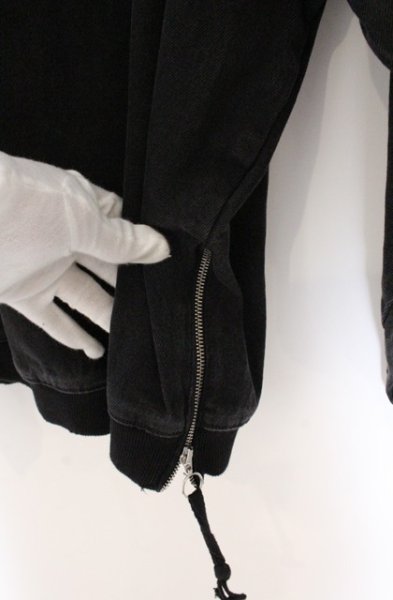 画像2: ZARA / 裾ZIPユーズドダメージプルオーバー EU XL ブラック O-26-04-11-006-ZA-to-YM-OS (2)