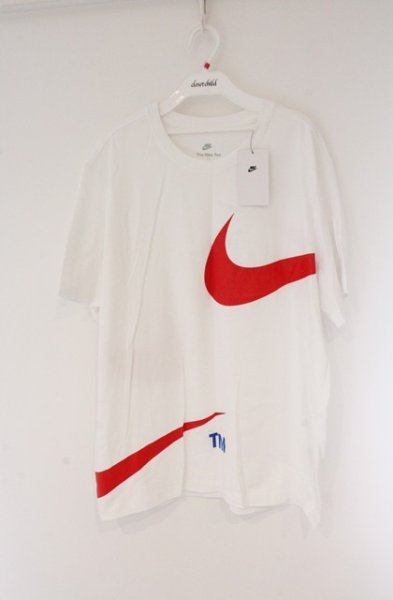 画像1: NIKE / Tシャツ DD3350-100 2XL ホワイトｘレッド O-26-04-11-015-NI-ts-YM-OS (1)