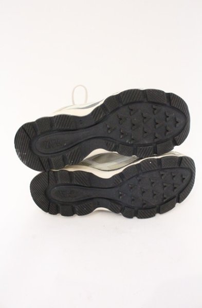 画像8: ZARA / ハイテクスニーカー 28.5cm グレージュ O-26-04-11-026-ZA-sho-YM-OS (8)