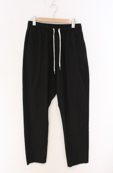 画像1: NO ID. / テックイージーサルエルテーパードパンツ 2 ブラック O-26-04-20-030-NO-pa-YM-OS (1)