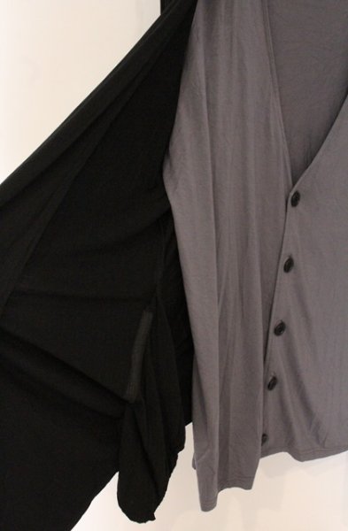 画像3: NO ID. BLACK / レイヤードドレープカーディガン ONE ブラックｘグレー O-26-04-20-012-NO-to-YM-OS (3)