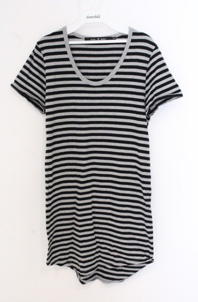 画像1: NO ID. BLACK / C天竺ボーダーラウンドU/N　Tシャツ 1 グレーｘブラック O-26-05-02-010-NO-ts-YM-OS (1)
