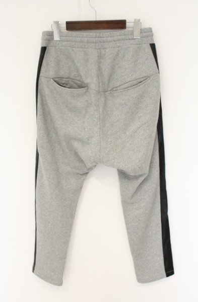 画像4: NO ID. BLACK / シンセティックレザートラックサルエルスキニーパンツ 1 グレーｘブラック O-26-06-25-036-NO-pa-YM-OS (4)