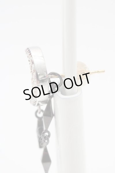 画像2: Velvet Lounge / アリス九號×Velvet Lounge　銀の月ピアス  シルバー T-23-12-31-020-Ve-ac-YM-ZT471 (2)