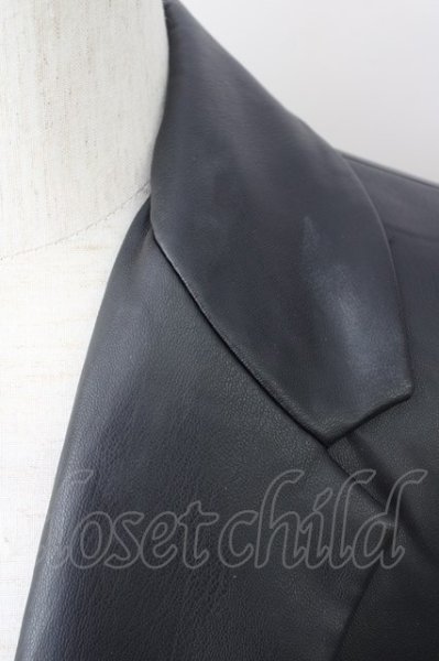 画像4: ZARA / PUピークドラペルミディブレザージャケット EU M ブラック T-23-12-31-004-ZA-ja-YM-ZT-ML004 (4)