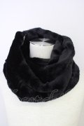 【WINTERセール】NO ID. / マフラー.【タグ付き】フェイクファースヌード  ブラック T-24-03-08-018-NO-to-YM-ZT309