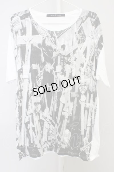 画像1: NO ID. BLACK / CROSSプリントTシャツ ONE ホワイト T-24-04-23-017-NO-ts-YM-ZT199