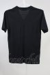 画像2: BLACK VARIA / スカルローズVネック Tシャツ M ブラック T-24-05-15-004-BL-ts-YM-ZT408 (2)