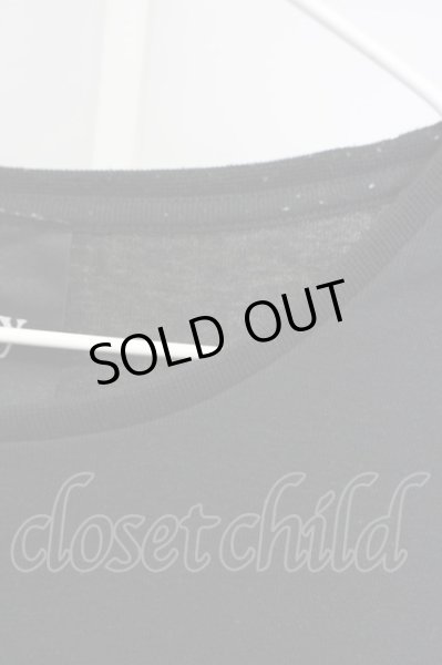 画像3: Deadly Claris / ARCHE Tシャツ  ブラック T-24-08-02-015-De-ts-YM-ZT315 (3)