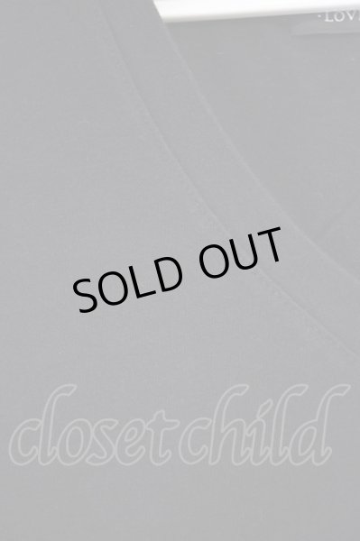 画像4: LOVELESS / スパンコールスカルポケットTシャツ 1 ブラック T-24-08-28-004-LO-ts-YM-ZT (4)