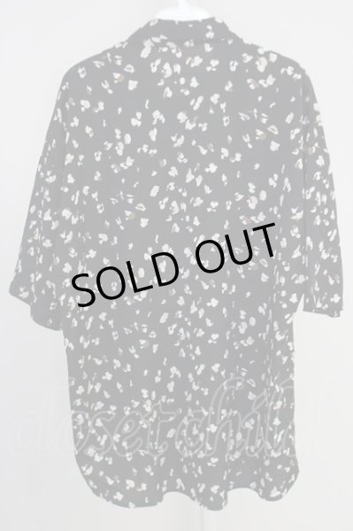 画像2: NO ID. / 総柄BIGシャツ’23SS ONE ブラック T-24-08-28-009-NO-sh-YM-ZT077 (2)