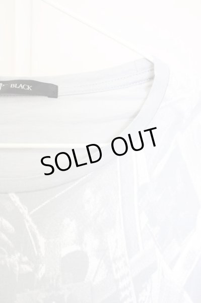 画像3: NO ID. BLACK / CROSSプリントTシャツ ONE グレー T-24-09-13-012-NO-ts-YM-ZT165 (3)