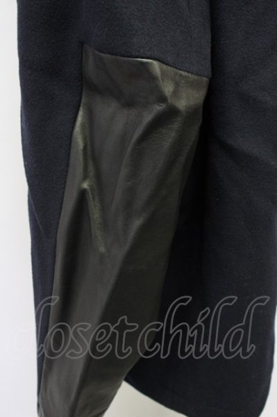 画像4: ZARA / studio nicholsonコラボ　レザーパッチPコート EU L ブラック T-24-10-23-007-ZA-ou-YM-ZT-ML019 (4)