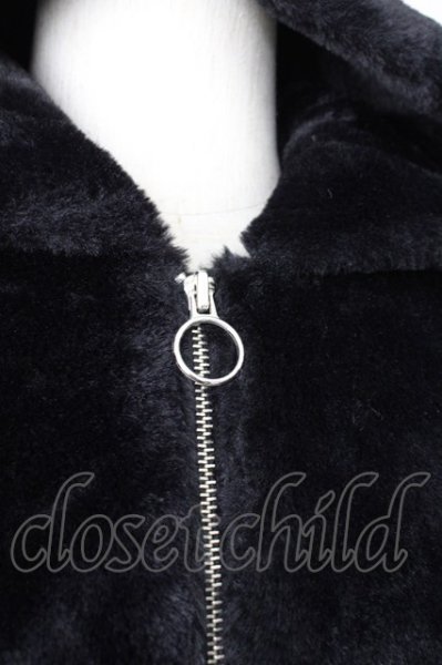 画像4: ATTI / ボアパーカーショートブルゾン  ブラックｘホワイト T-24-12-03-009-BE-ou-YM-ZT-M111 (4)