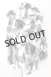 CIVARIZE モノトーンボリュームファーパーカー　MIDAS Xfrm CIVARIZE（シヴァーライズ）の「『CIVARIZE』モノトーンボリューム