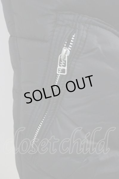 画像5: VANQUISH / ラムレザー切替中綿ナイロンベスト M ブラック T-25-02-05-020-VA-ja-YM-ZT-M109 (5)