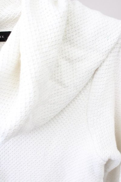 画像3: CIVARIZE / Cone オフタートルネックドレープニット 44 ホワイト T-25-02-05-001-CI-to-YM-ZT076 (3)