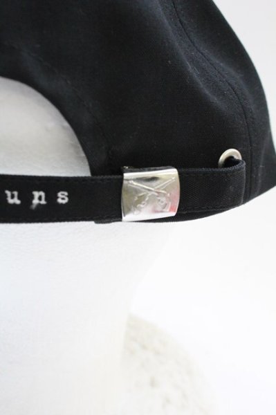 画像4: roar / スワロフスキーエンブレムクロスガンキャップ  ブラック T-25-06-19-043-ro-za-YM-ZT134 (4)