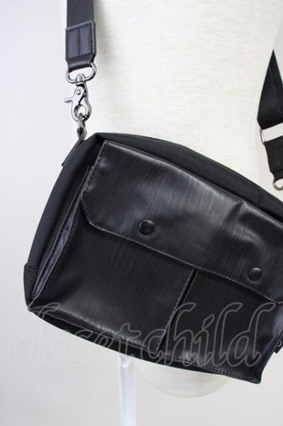 画像2: VANQUISH / コンビネーションボディバッグ  ブラック T-25-06-27-028-VA-ba-YM-ZT344 (2)