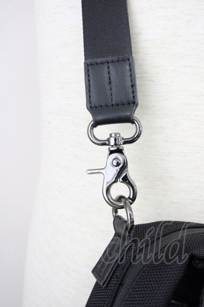 画像3: VANQUISH / コンビネーションボディバッグ  ブラック T-25-06-27-028-VA-ba-YM-ZT344 (3)