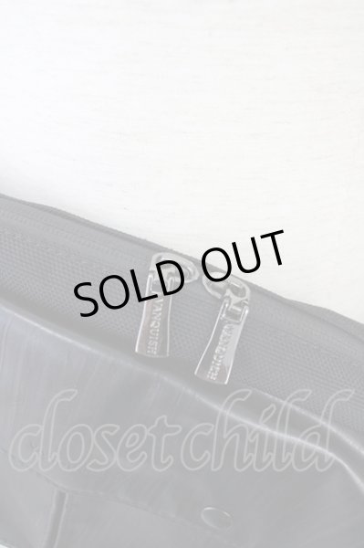 画像4: VANQUISH / コンビネーションボディバッグ  ブラック T-25-06-27-028-VA-ba-YM-ZT344 (4)