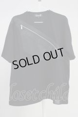 CavariA / 立体デザインBIG Tシャツ 44 ブラック T-25-06-28-002-Ca-ts-YM-ZT205