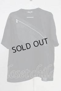 CavariA / 立体デザインBIG Tシャツ 44 ブラック T-25-06-28-002-Ca-ts-YM-ZT205