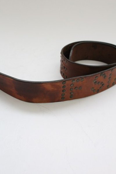 画像2: IFSIXWASNINE / フェザーバックルスタッズベルト  イエローｘブラウン T-25-07-08-034-IF-0-YM-ZT155 (2)