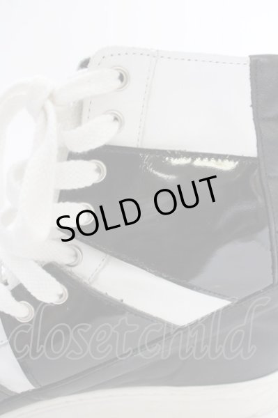 画像7: CIVARIZE / バックZIPハイカットスニーカー 42（約27cm) ブラックｘホワイト T-25-07-17-038-CI-sho-YM-ZT (7)