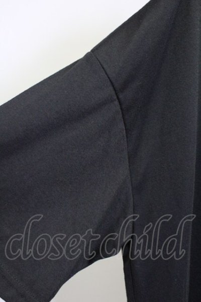 画像4: NO ID. BLACK /  レイヤードスラッシュZIP BIG Tシャツ ONE ブラックｘグレー T-25-07-30-005-NO-to-YM-ZT