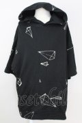 A.F ARTEFACT / PYRA PATTERN PRINT SWEAT HOODIE 半袖パーカー 2 ブラック T-25-08-06-026-A.-to-YM-ZT