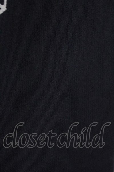 画像7: A.F ARTEFACT / PYRA PATTERN PRINT SWEAT HOODIE 半袖パーカー 2 ブラック T-25-08-06-026-A.-to-YM-ZT111 (7)