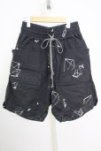 画像1: A.F ARTEFACT / PYRA PATTERN PRINT CARGO BASKET ショートパンツ 3 ブラック T-25-08-06-038-A.-pa-YM-ZT (1)