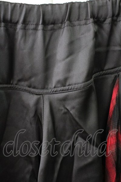 画像5: CIVARIZE / Raderレイヤードスカートパンツ F ブラックｘレッド T-25-09-25-039-CI-pa-YM-ZT048 (5)