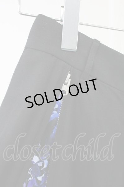 画像4: CIVARIZE / Detectフラワー柄マチ付ジップワイドパンツ 44 ブラックｘブルー T-25-10-03-043-CI-pa-YM-ZT265 (4)