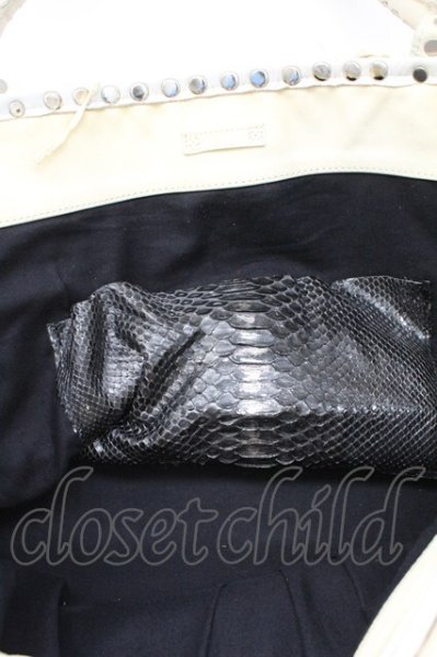 画像13: IFSIXWASNINE / BASK/BIANCA レザーバッグ  アイボリーｘシロ T-25-11-04-011-IF-ba-YM-ZT (13)