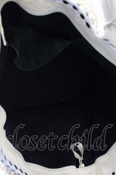 画像14: IFSIXWASNINE / BASK/BIANCA レザーバッグ  アイボリーｘシロ T-25-11-04-011-IF-ba-YM-ZT (14)